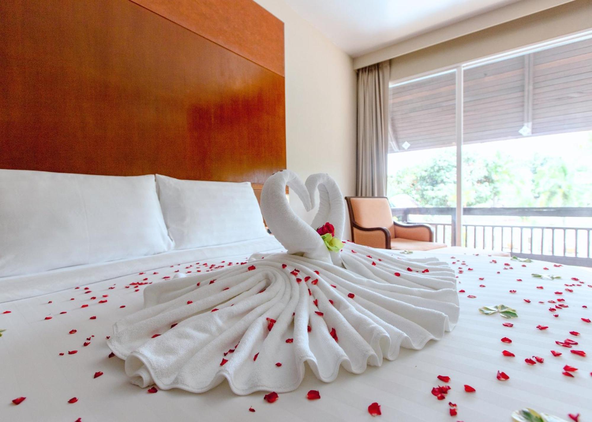 Mission Hills Phuket Golf Resort-Sha Extra Plus Por Bay Esterno foto