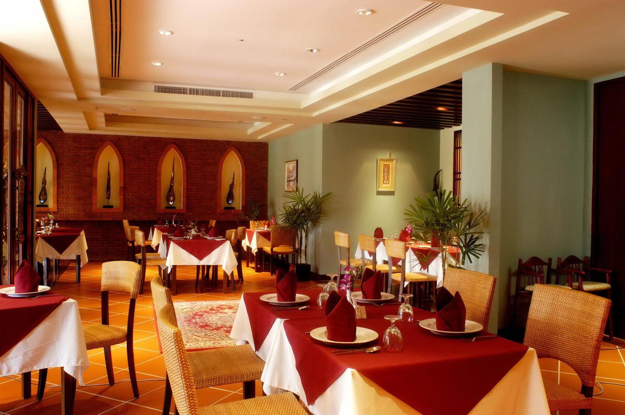 Mission Hills Phuket Golf Resort-Sha Extra Plus Por Bay Esterno foto