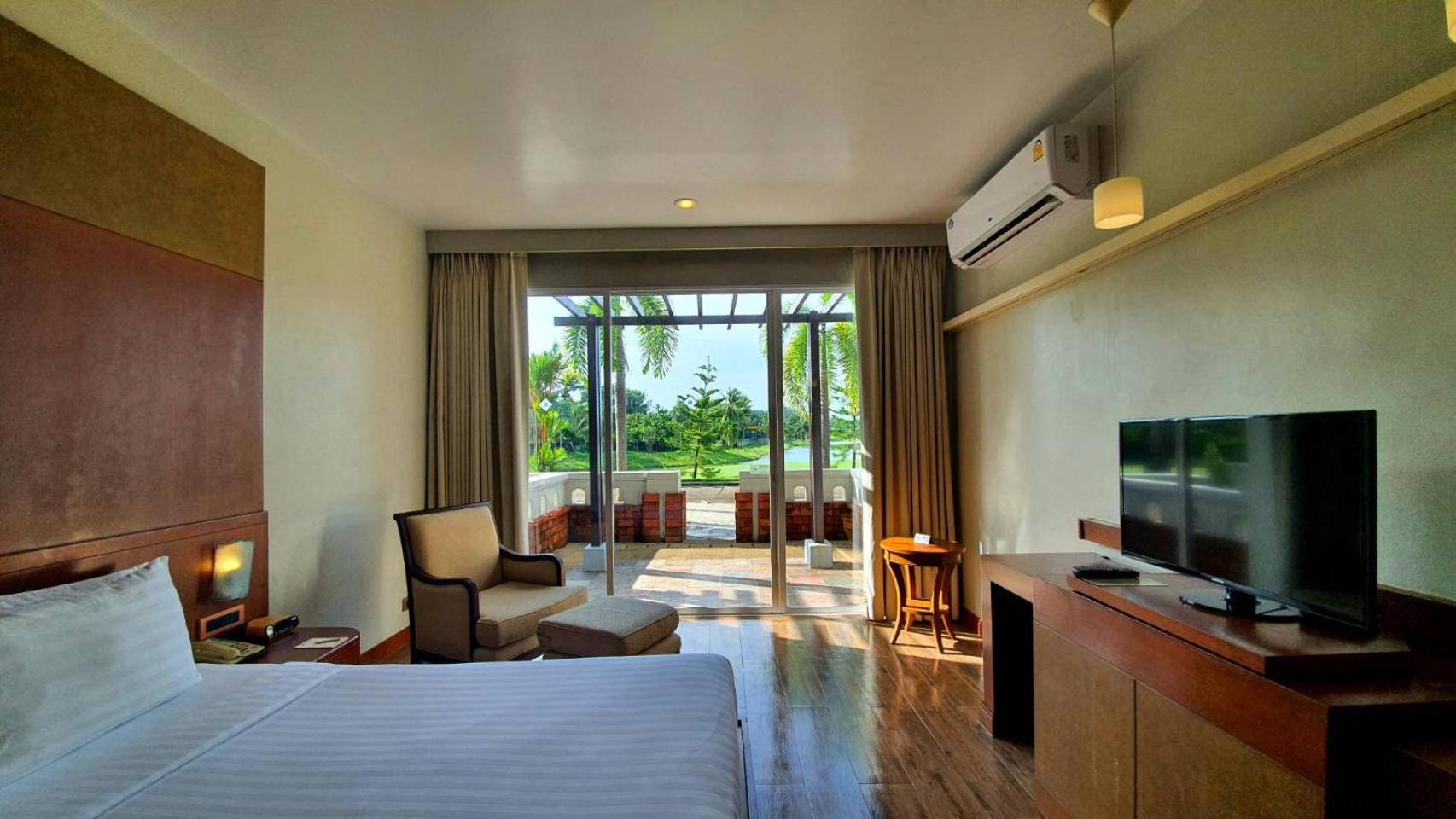 Mission Hills Phuket Golf Resort-Sha Extra Plus Por Bay Esterno foto